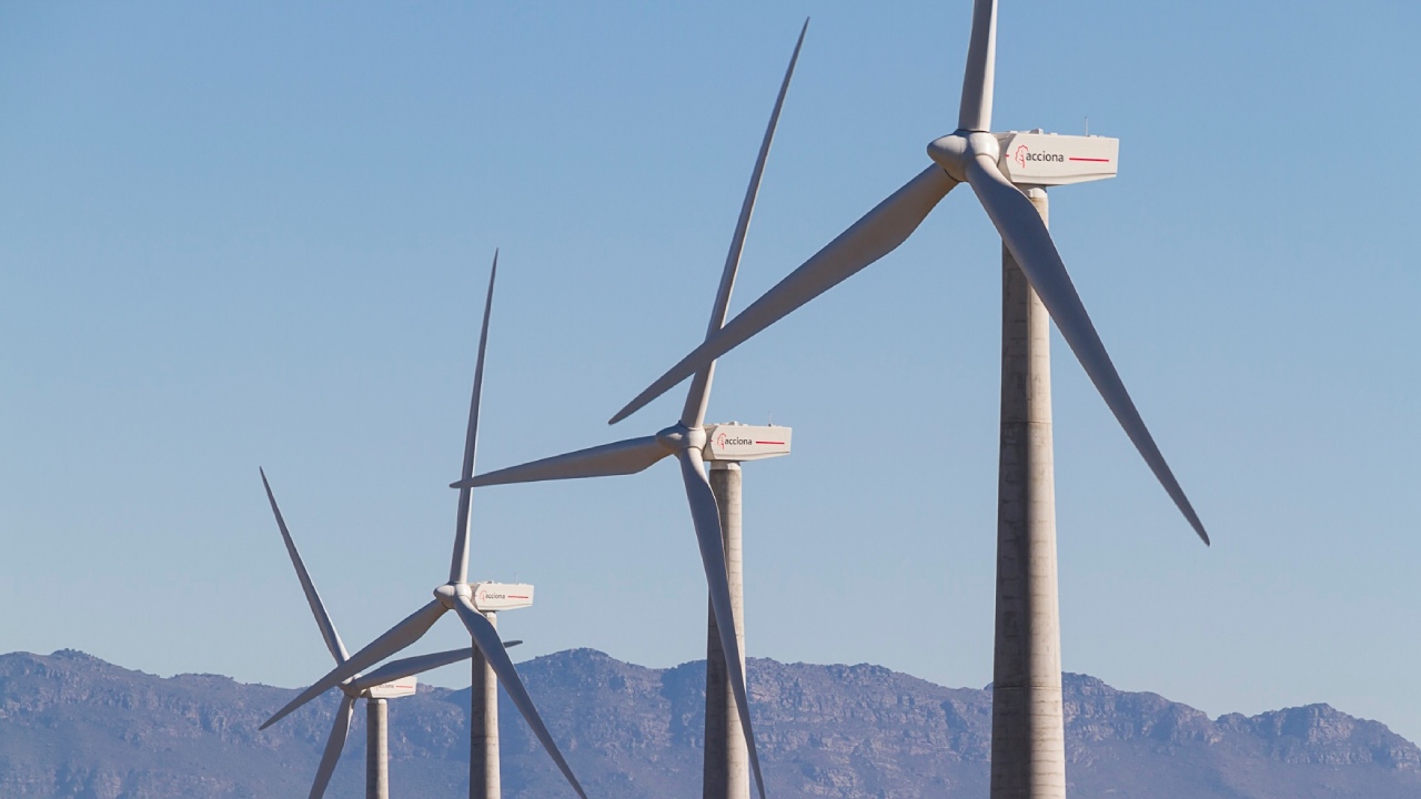 How Standard Bank Engineered Cennergi’s Pivot to 500 MW With the Gouda and Sishen Deal